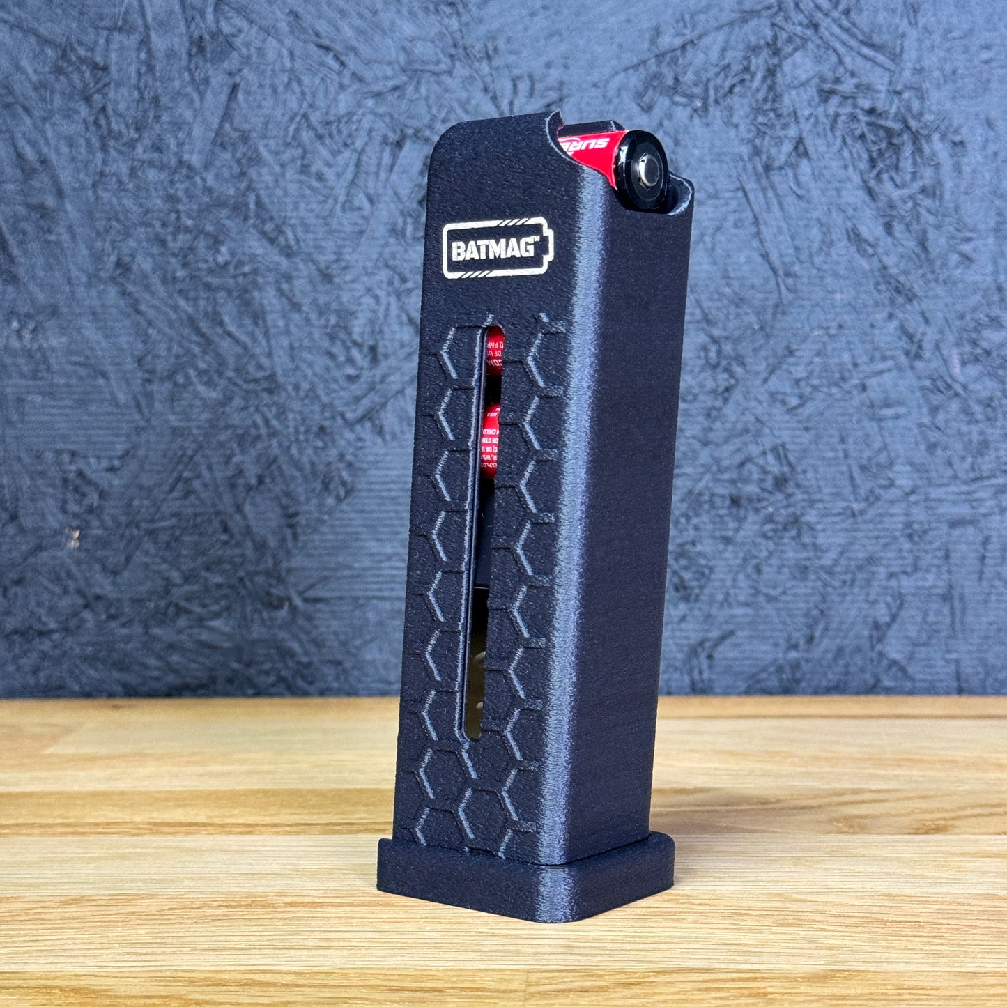 GEN 2 BatMag for CR123 batteries